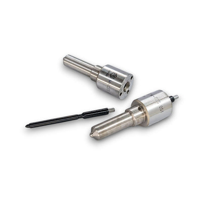MCR 4M41 +30 injector nozzles set with multiple nozzles for fuel injection systems, shown in a close-up image.
