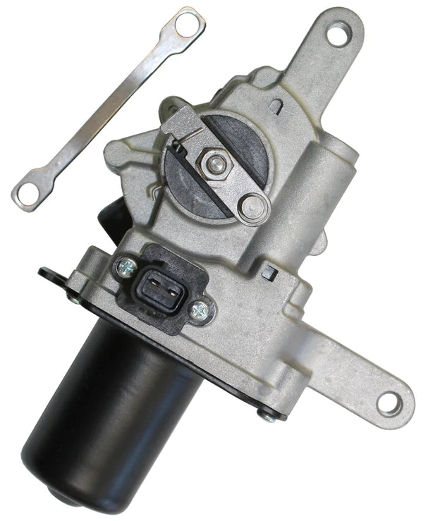 Common Rail Cowboys Hilux 1KD turbo actuator for turbochargers, showing the mechanical component with mounting brackets and actuator arm.